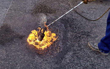 Larbreck flat roofing repairs